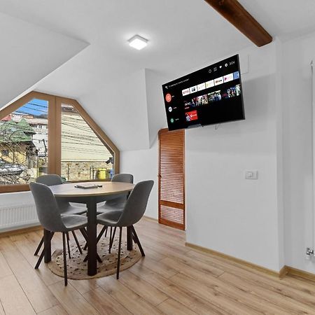 Two Bedrooms Hytta Apartment Sinaia Luaran gambar