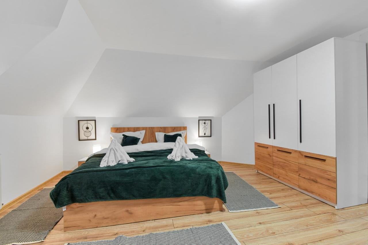 Two Bedrooms Hytta Apartment Sinaia Luaran gambar