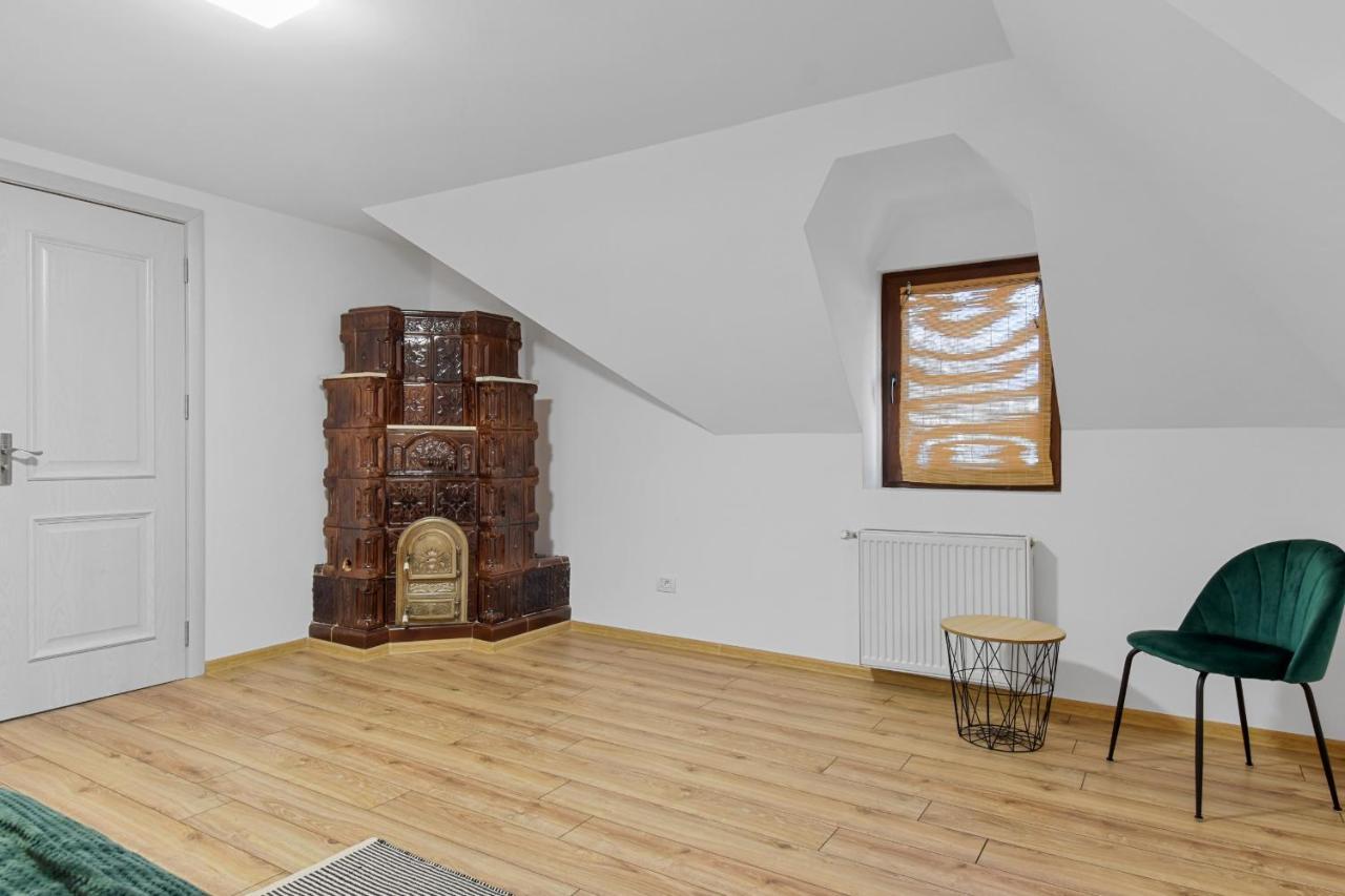 Two Bedrooms Hytta Apartment Sinaia Luaran gambar