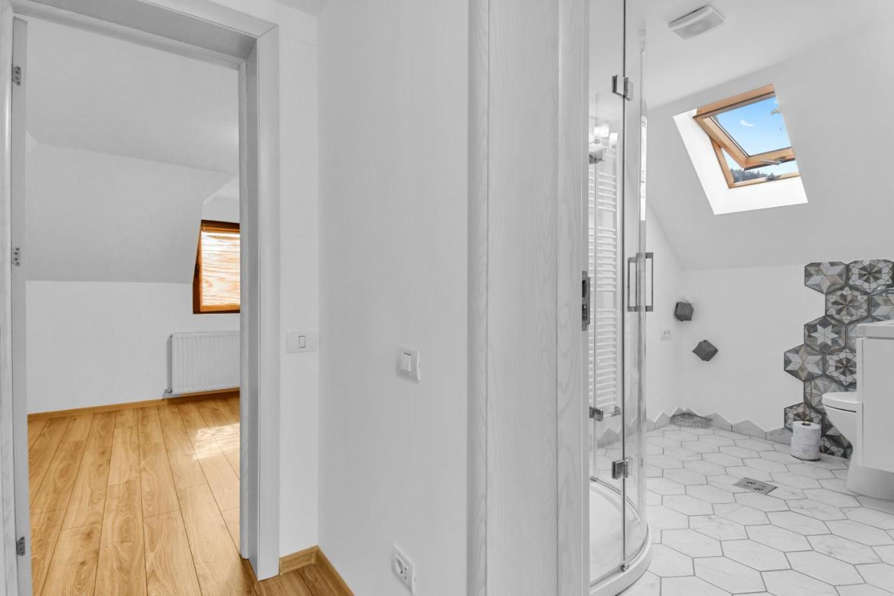 Two Bedrooms Hytta Apartment Sinaia Luaran gambar